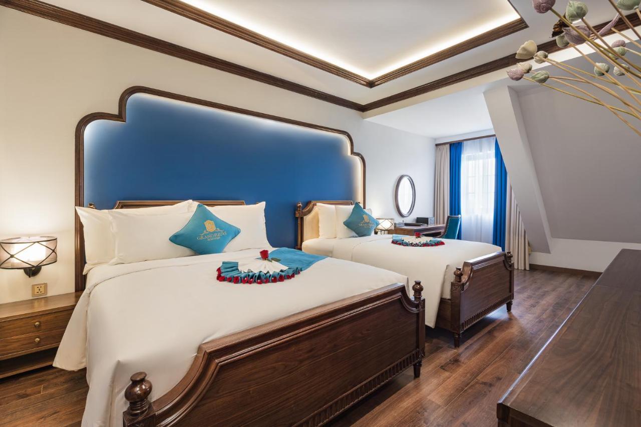 Grand Fleuve Boutique Hotell Ha Long Exteriör bild
