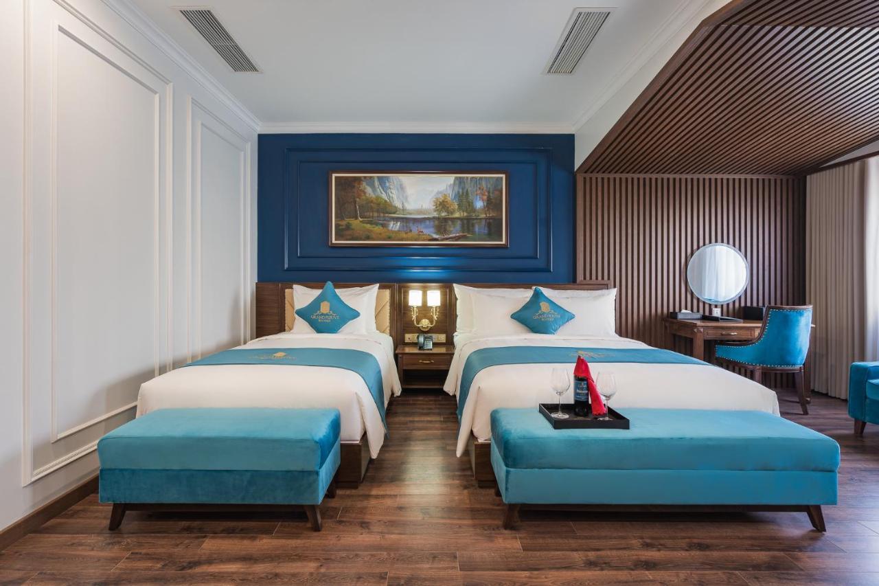 Grand Fleuve Boutique Hotell Ha Long Exteriör bild