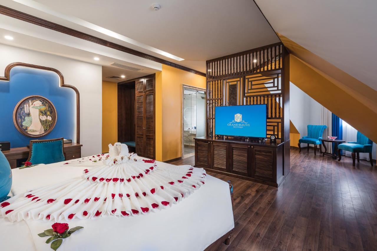 Grand Fleuve Boutique Hotell Ha Long Exteriör bild