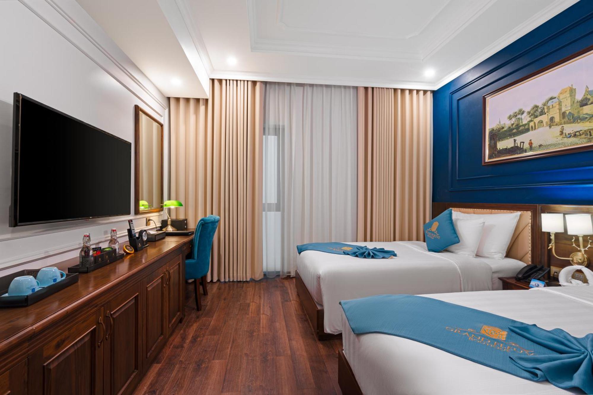 Grand Fleuve Boutique Hotell Ha Long Exteriör bild