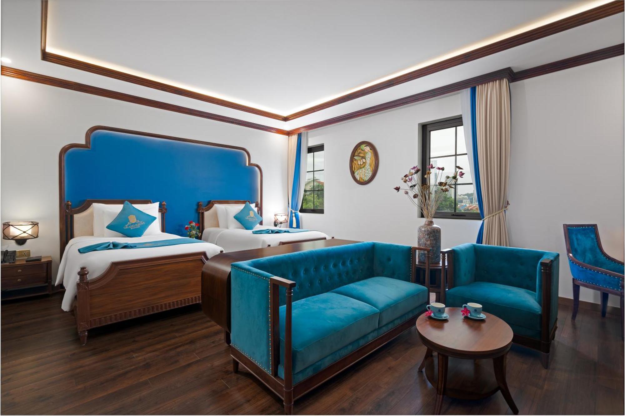 Grand Fleuve Boutique Hotell Ha Long Exteriör bild