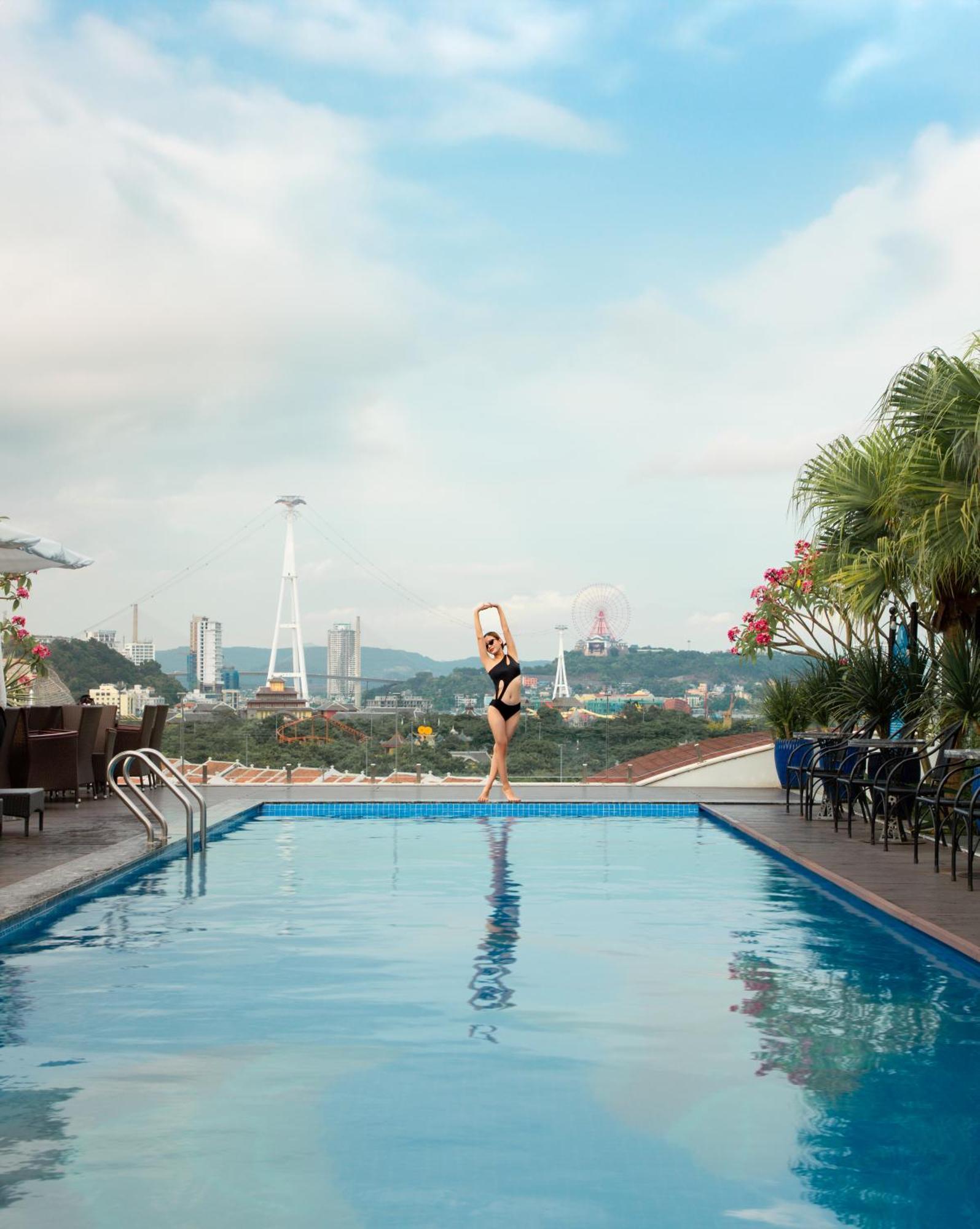 Grand Fleuve Boutique Hotell Ha Long Exteriör bild
