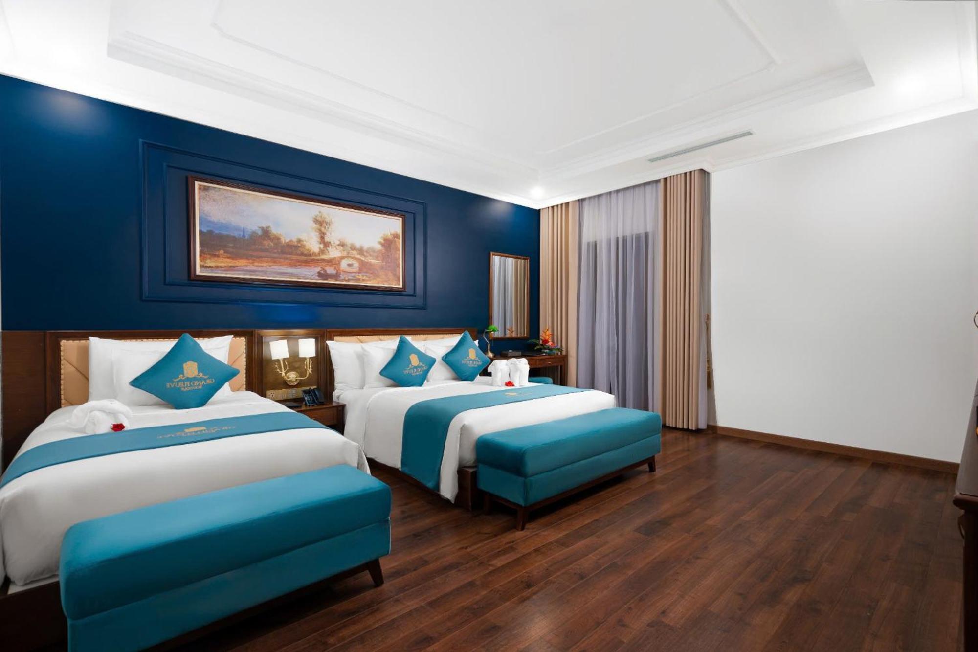 Grand Fleuve Boutique Hotell Ha Long Exteriör bild